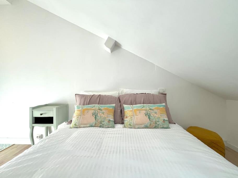 Studio Jade : Charmant Logement Place Clemenceau Apartment Pau Exterior photo